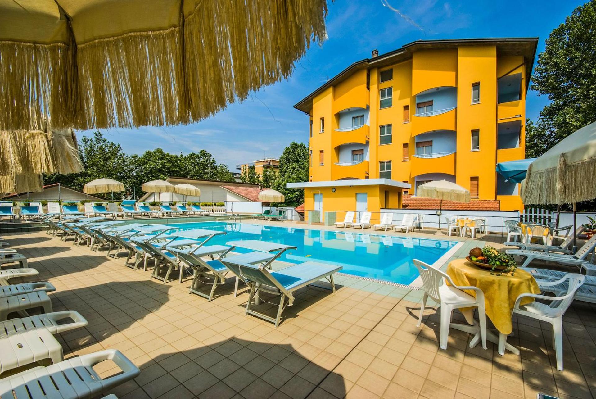 Hotel & Residence Parador 체제나티코 외부 사진
